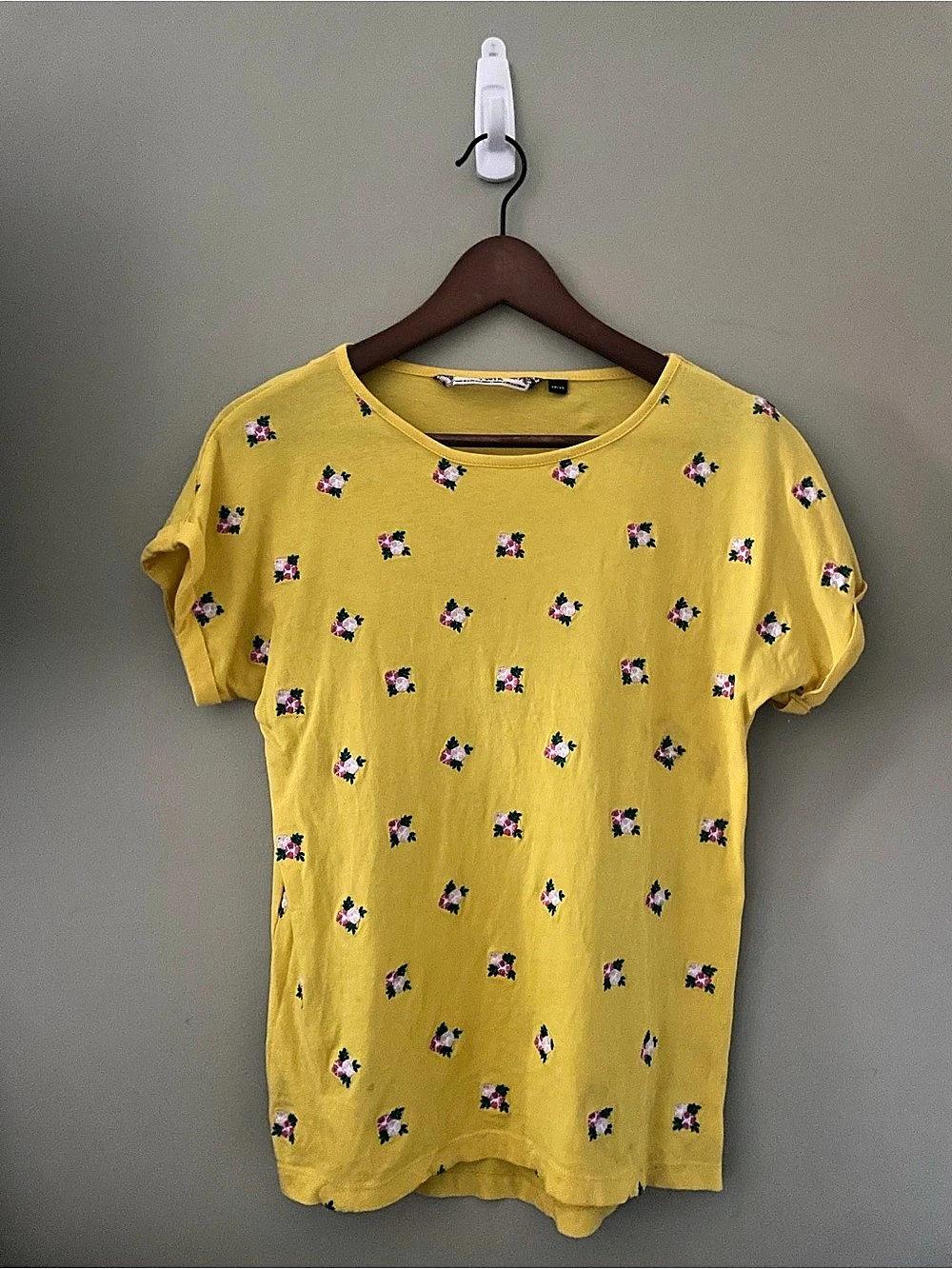 TWIK Floral Short Sleeve Tee in Yellow Size XS